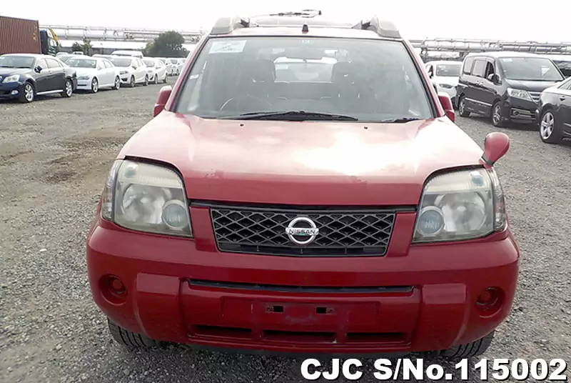 Nissan X-Trail in Red for Sale Image 4
