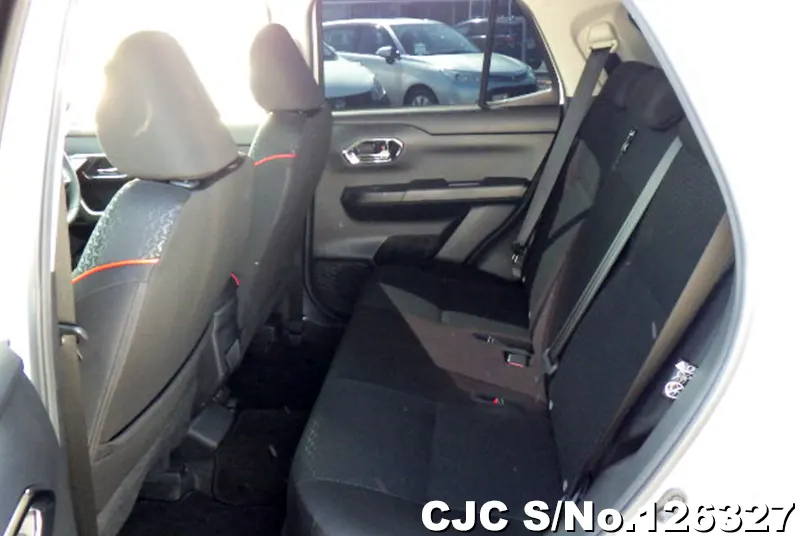 Toyota Raize in White for Sale Image 13