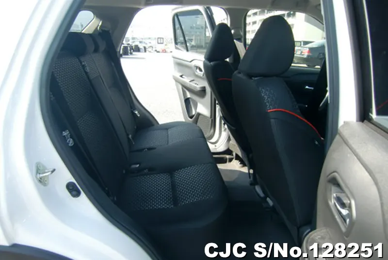 Toyota Raize in Pearl for Sale Image 12