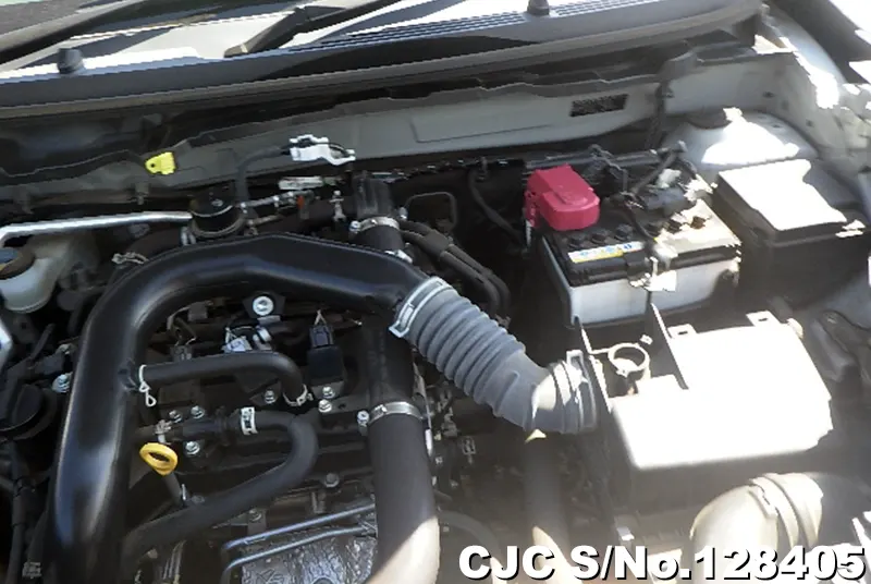 Toyota Raize in Pearl for Sale Image 8