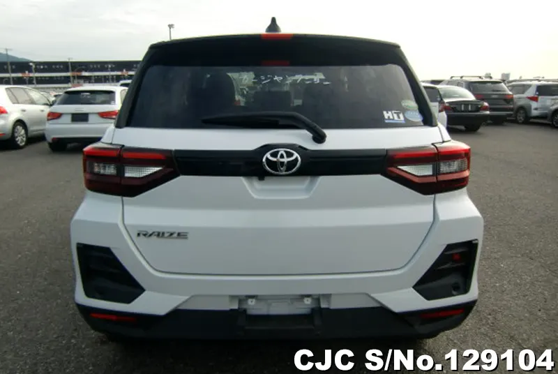 Toyota Raize in White for Sale Image 5