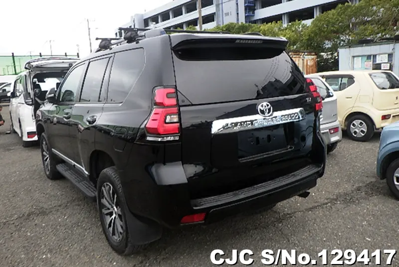 Toyota Land Cruiser Prado in Black for Sale Image 1