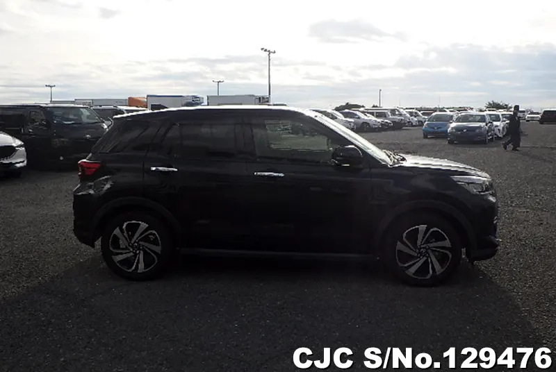 Toyota Raize in Black for Sale Image 6