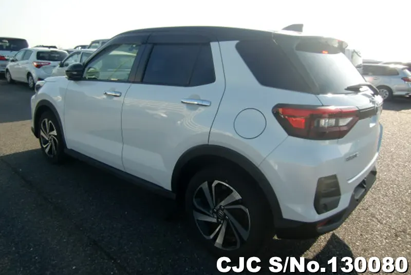 Toyota Raize in White for Sale Image 1