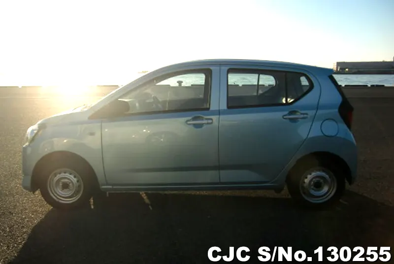 Daihatsu Mira E:S in Blue for Sale Image 7