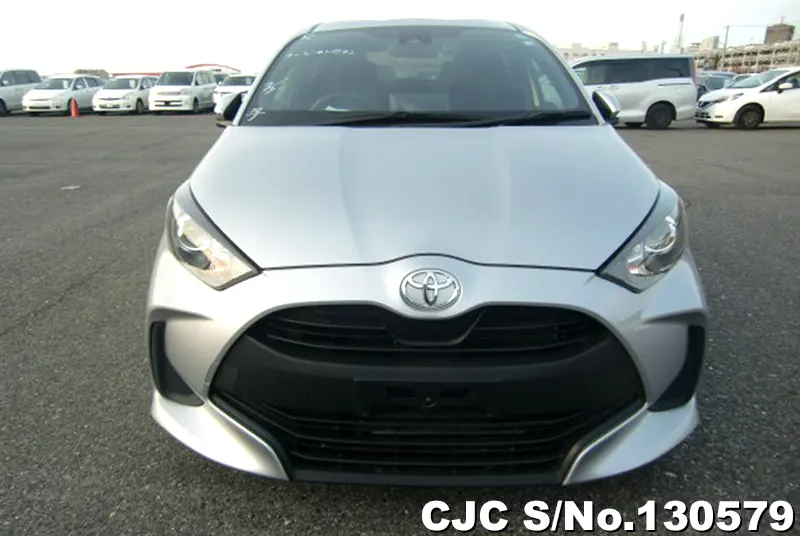 Toyota Yaris in Silver for Sale Image 4