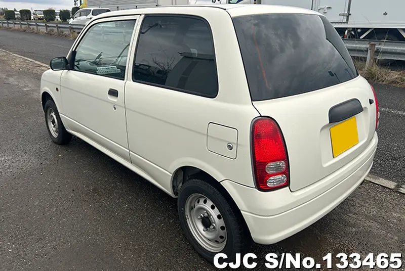 Daihatsu Move in White for Sale Image 1