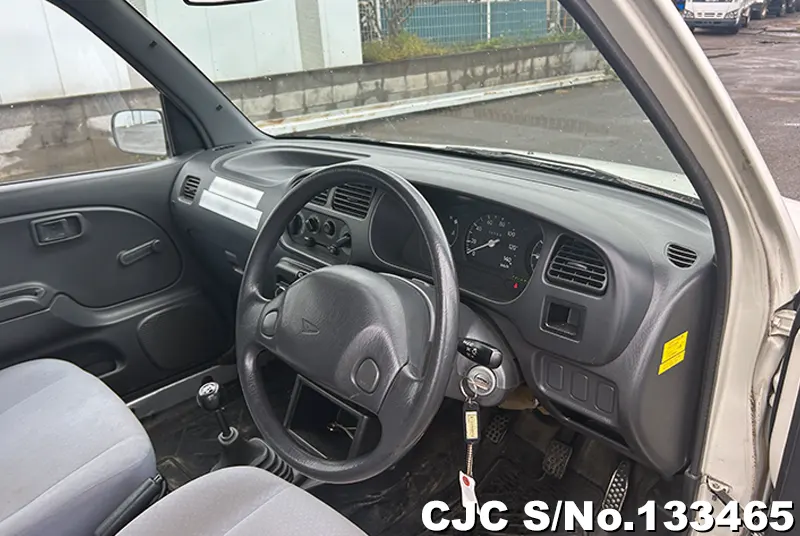Daihatsu Move in White for Sale Image 7