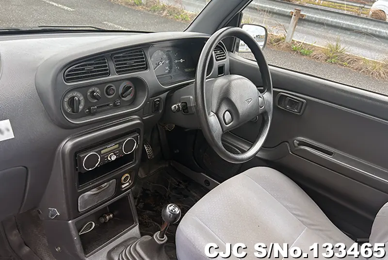 Daihatsu Move in White for Sale Image 8
