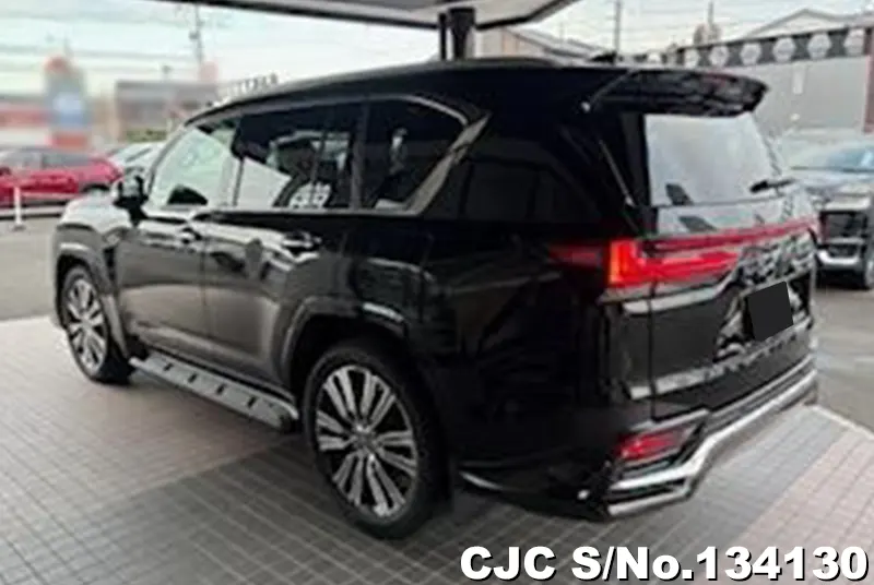 Lexus LX 600 in Black for Sale Image 1