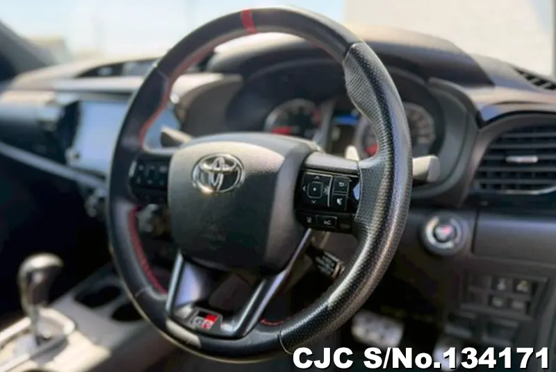 Toyota Hilux in Black for Sale Image 14