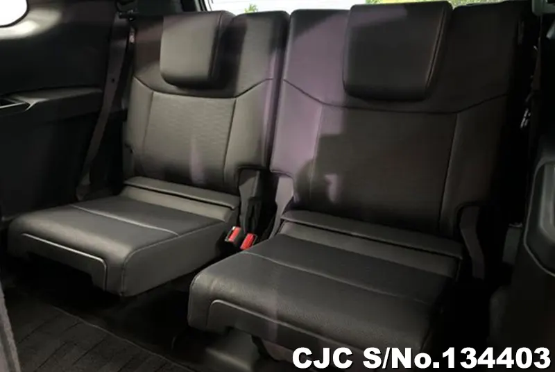 Toyota Land Cruiser 250 in White for Sale Image 7