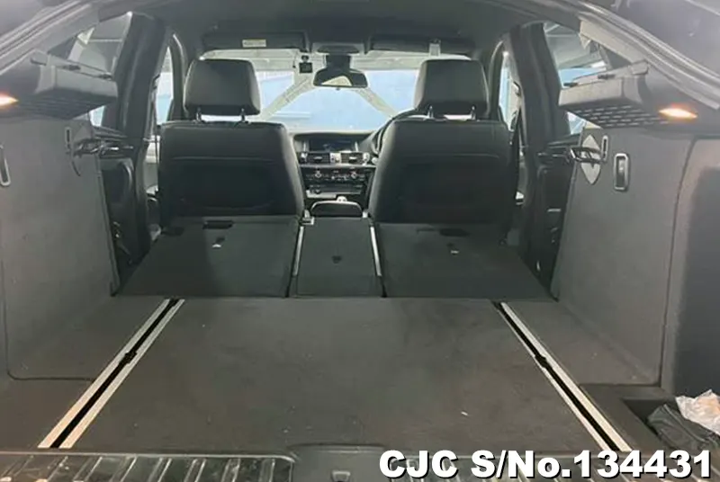 BMW X4 in Black for Sale Image 6