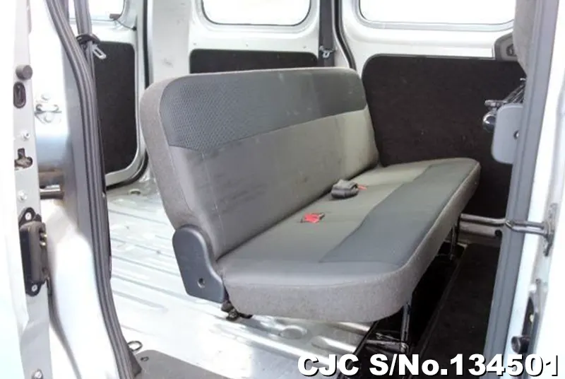 Nissan NV200 in Silver for Sale Image 8