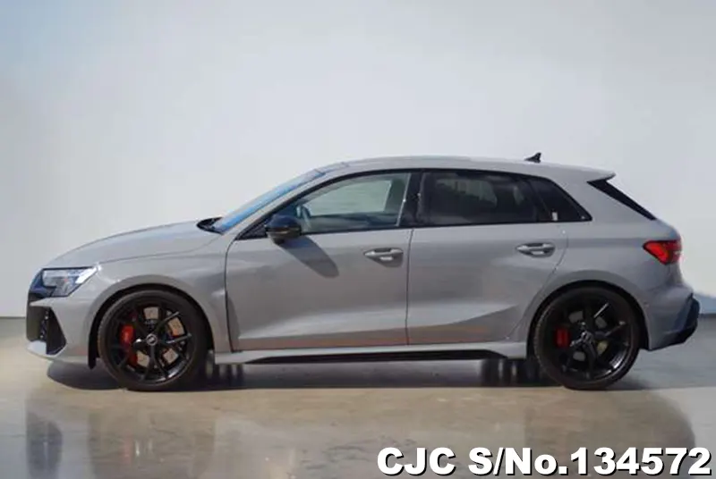 Audi RS3 in Gray for Sale Image 3