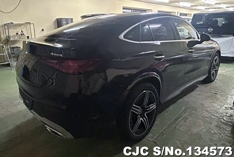 Mercedes Benz GLC Class in Black for Sale Image 2