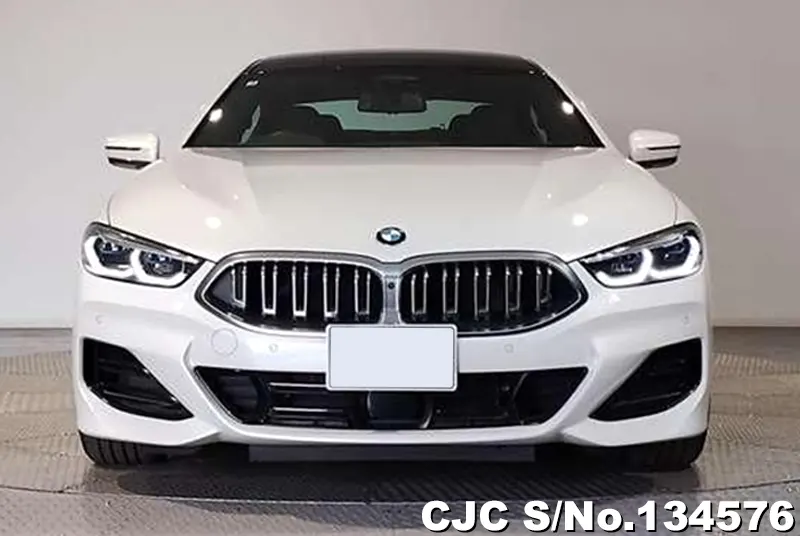 BMW 8 Series in White for Sale Image 4