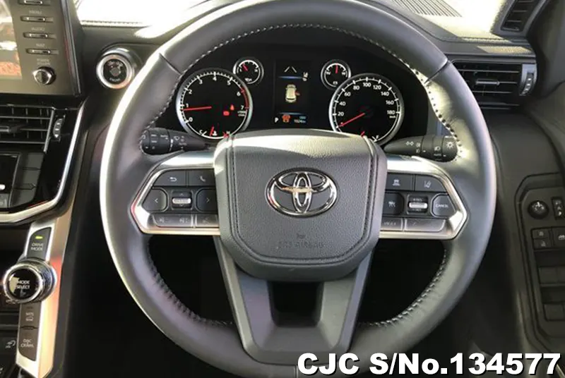 Toyota Land Cruiser in Black for Sale Image 12