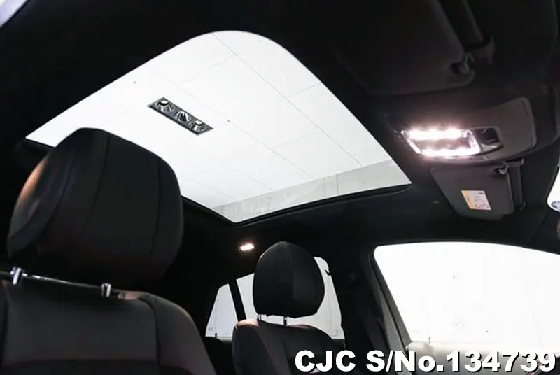 Mercedes Benz GLE Class in White for Sale Image 11