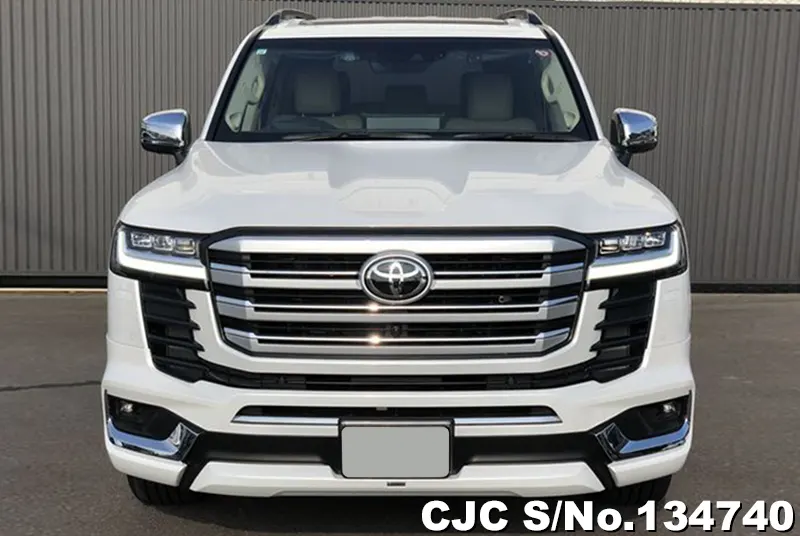 Toyota Land Cruiser in Pearl for Sale Image 4