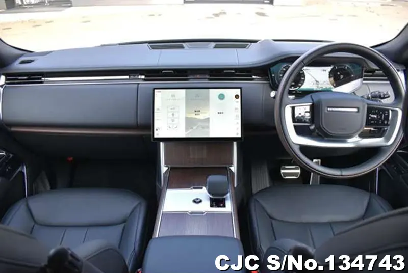 Land Rover Range Rover in White for Sale Image 6