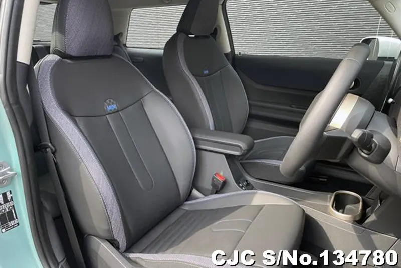 BMW Mini Cooper in Green for Sale Image 12