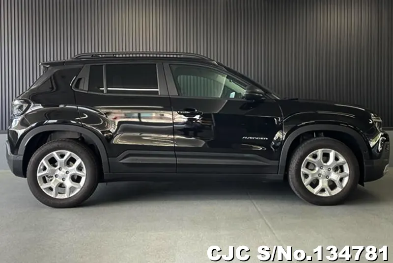 Chrysler Jeep Avenger in Black for Sale Image 3