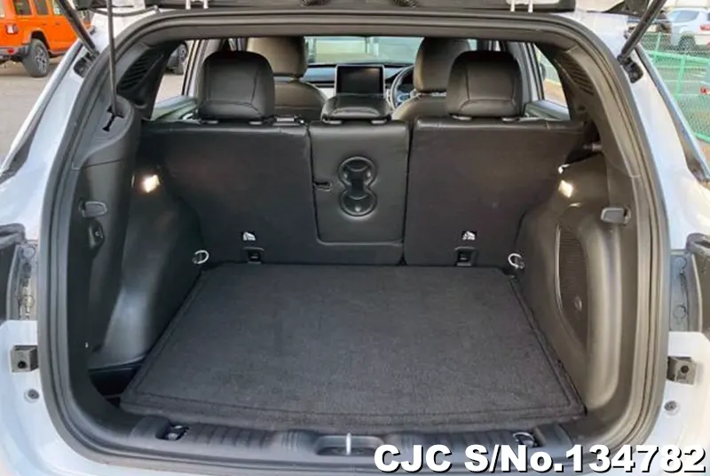 Chrysler Jeep Compass in White for Sale Image 5