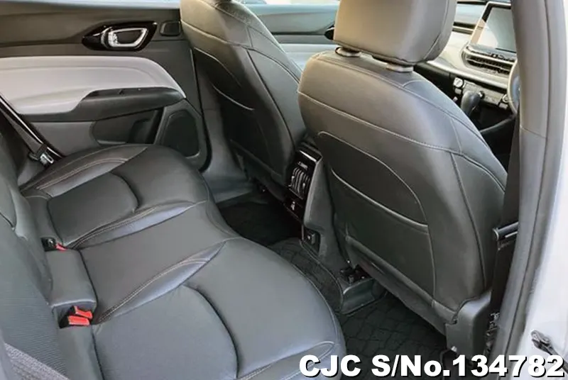 Chrysler Jeep Compass in White for Sale Image 9