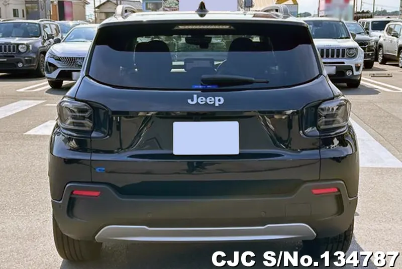 Chrysler Jeep Avenger in Black for Sale Image 3