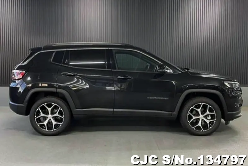 Chrysler Jeep Compass in Black for Sale Image 3