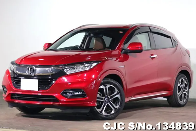 Honda Vezel in Red for Sale Image 2
