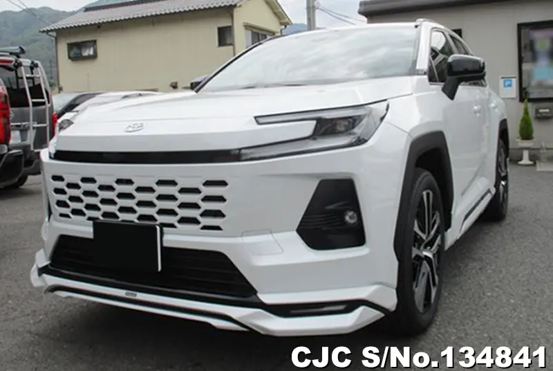 Toyota Rav4 in White for Sale Image 3