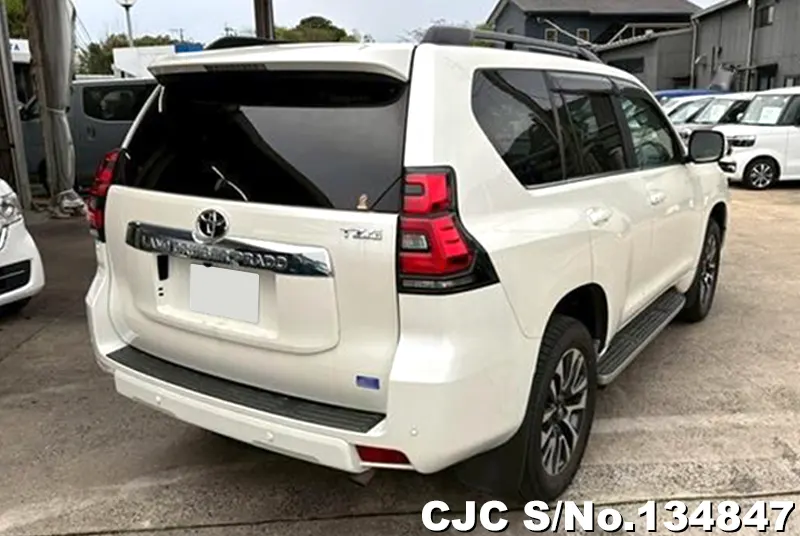 Toyota Land Cruiser Prado in Pearl for Sale Image 2