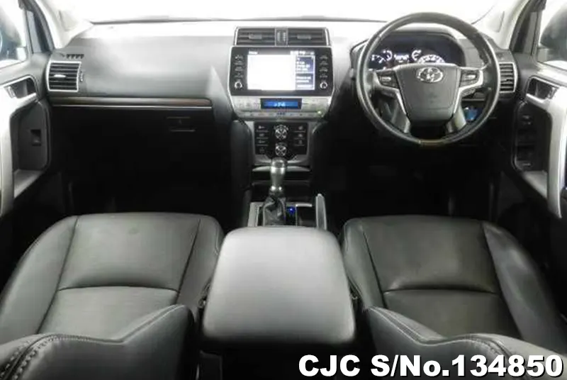 Toyota Land Cruiser Prado in Black for Sale Image 2