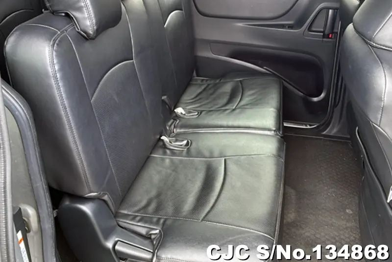 Toyota Sienta in Silver for Sale Image 6