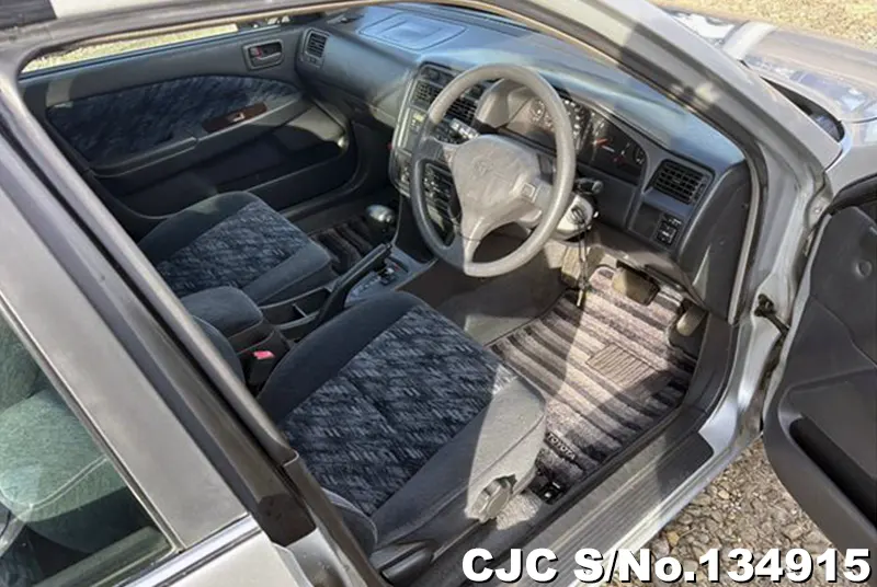 Toyota Carina in Silver for Sale Image 6
