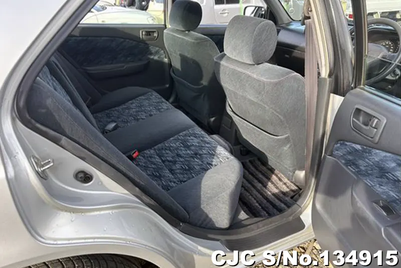Toyota Carina in Silver for Sale Image 10