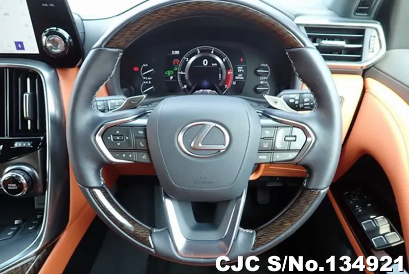 Lexus LX 600 in Pearl for Sale Image 11