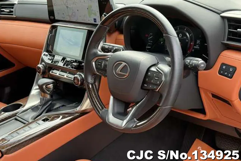 Lexus LX 600 in Gray for Sale Image 7