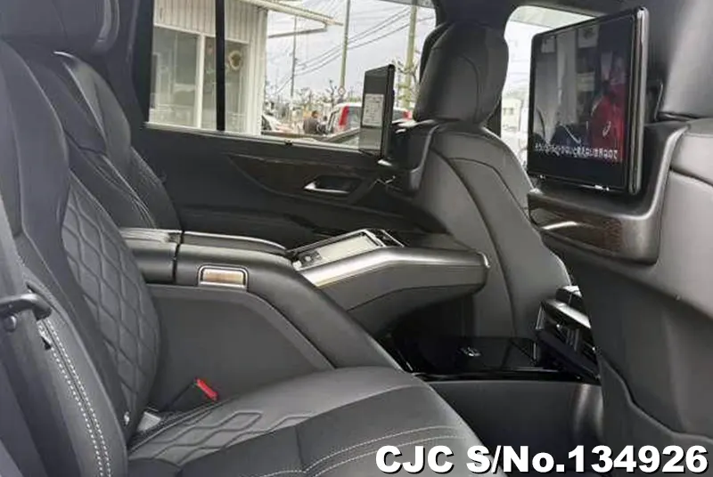 Lexus LX 600 in White for Sale Image 3