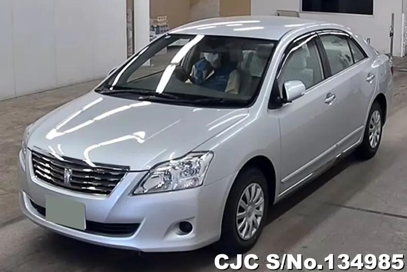 Toyota Premio in Silver for Sale Image 3