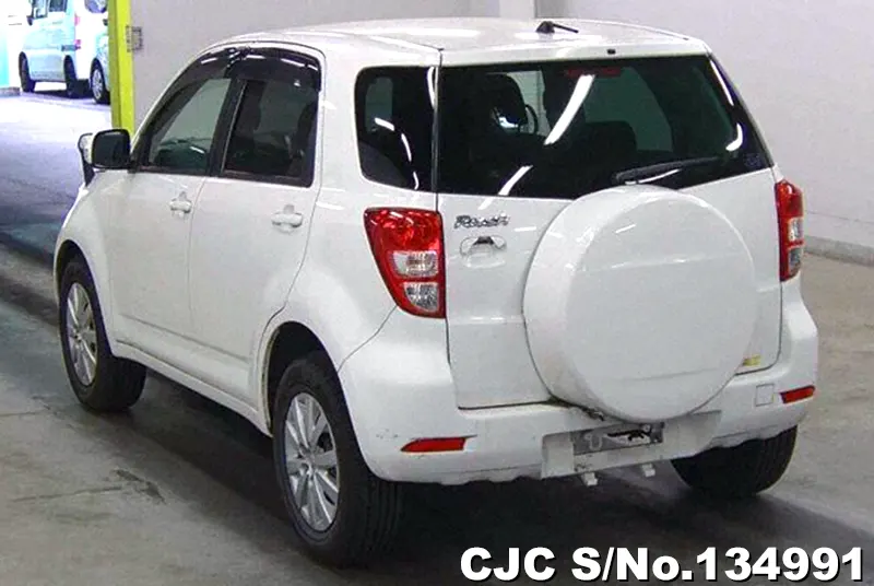 Toyota Rush in White for Sale Image 1