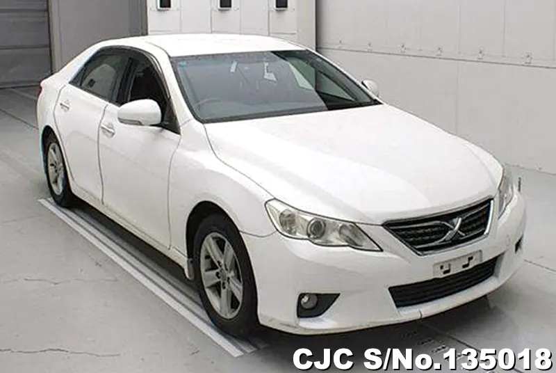 Toyota / Mark X 2013