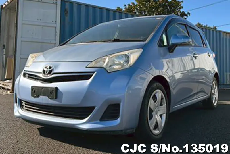Toyota Ractis in Blue for Sale Image 3