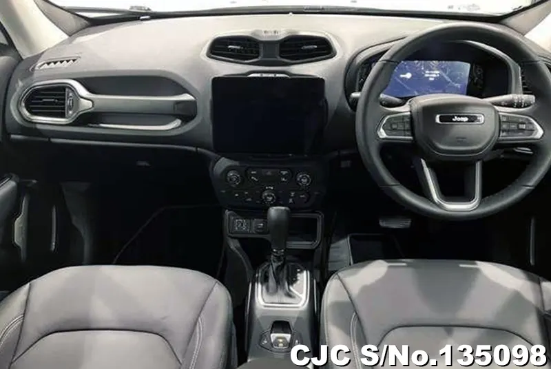 Chrysler Jeep Renegade in White for Sale Image 6