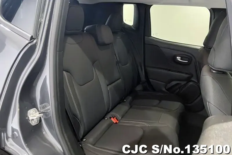 Chrysler Jeep Renegade in Gray for Sale Image 10