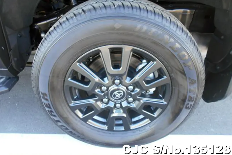 Toyota Land Cruiser 250 in Black for Sale Image 17