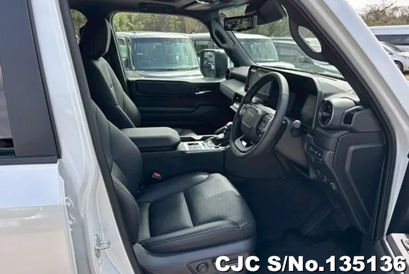 Toyota Land Cruiser 250 in Pearl for Sale Image 11