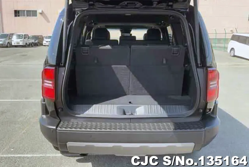 Toyota Land Cruiser 250 in Black for Sale Image 4
